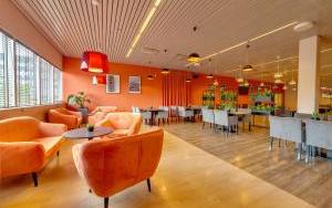 Bistro 2